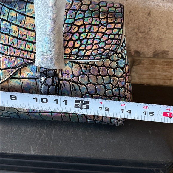 Brahmin Dayan in Black Galexia Holographic Crocodile - Picture 4 of 5